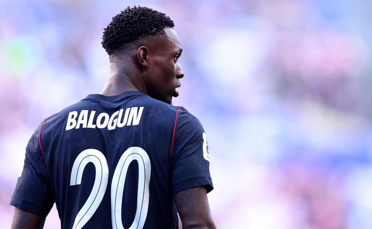 Folarin Balogun afirma que polémica decisión de la FIFA perjudicó a Estados Unidos: “Entrenaban sin mí”