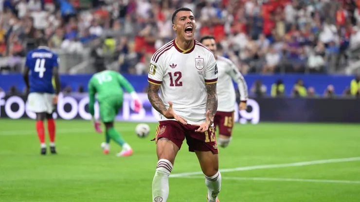 A Francia nunca le avisaron que se jugaba la semifinal: triunfo de España y paso a la final del Mundial.