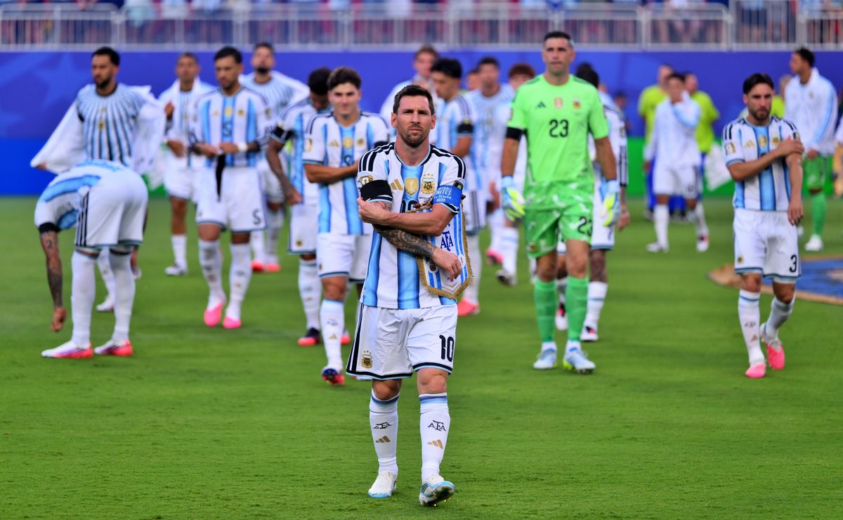Leyenda inglesa dice lo que muchos piensan en los argentinos: “Se hacen los duros, pero son unos gatitos”