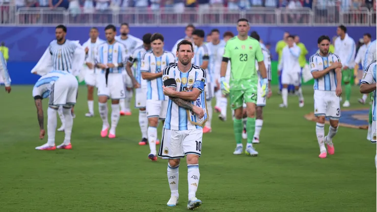 Argentina enfrenta a Inglaterra por las semifinales.