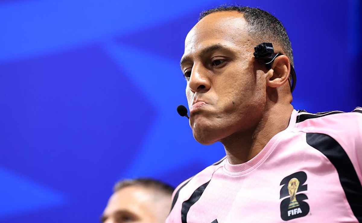 ¿Quién es el árbitro de Inglaterra vs. Argentina? lluvia de críticas por desición de la FIFA