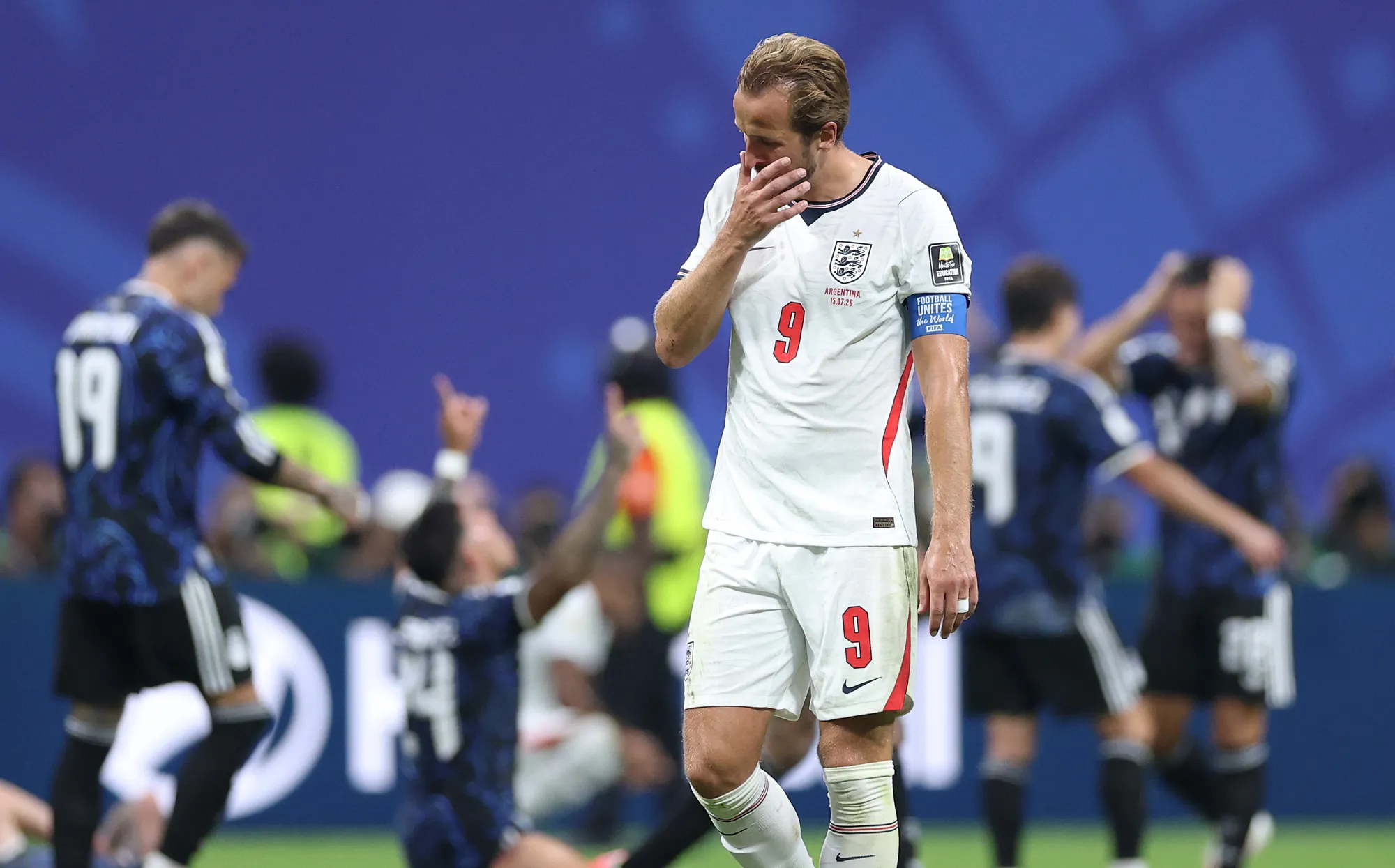 Harry Kane e Inglaterra destrozados tras la eliminación en semifinales del Mundial contra Argentina.