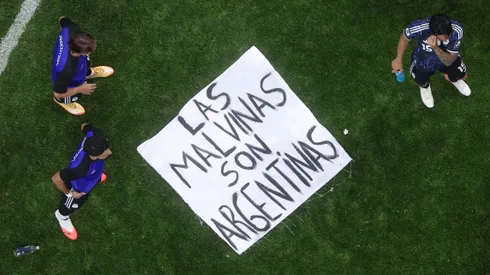 Argentina mostró una bandera de las Malvinas