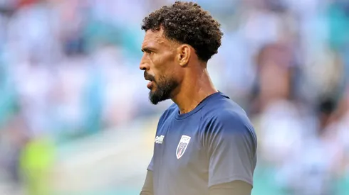Vozinha sacó la voz ante el interés de Colo Colo por firmarlo.