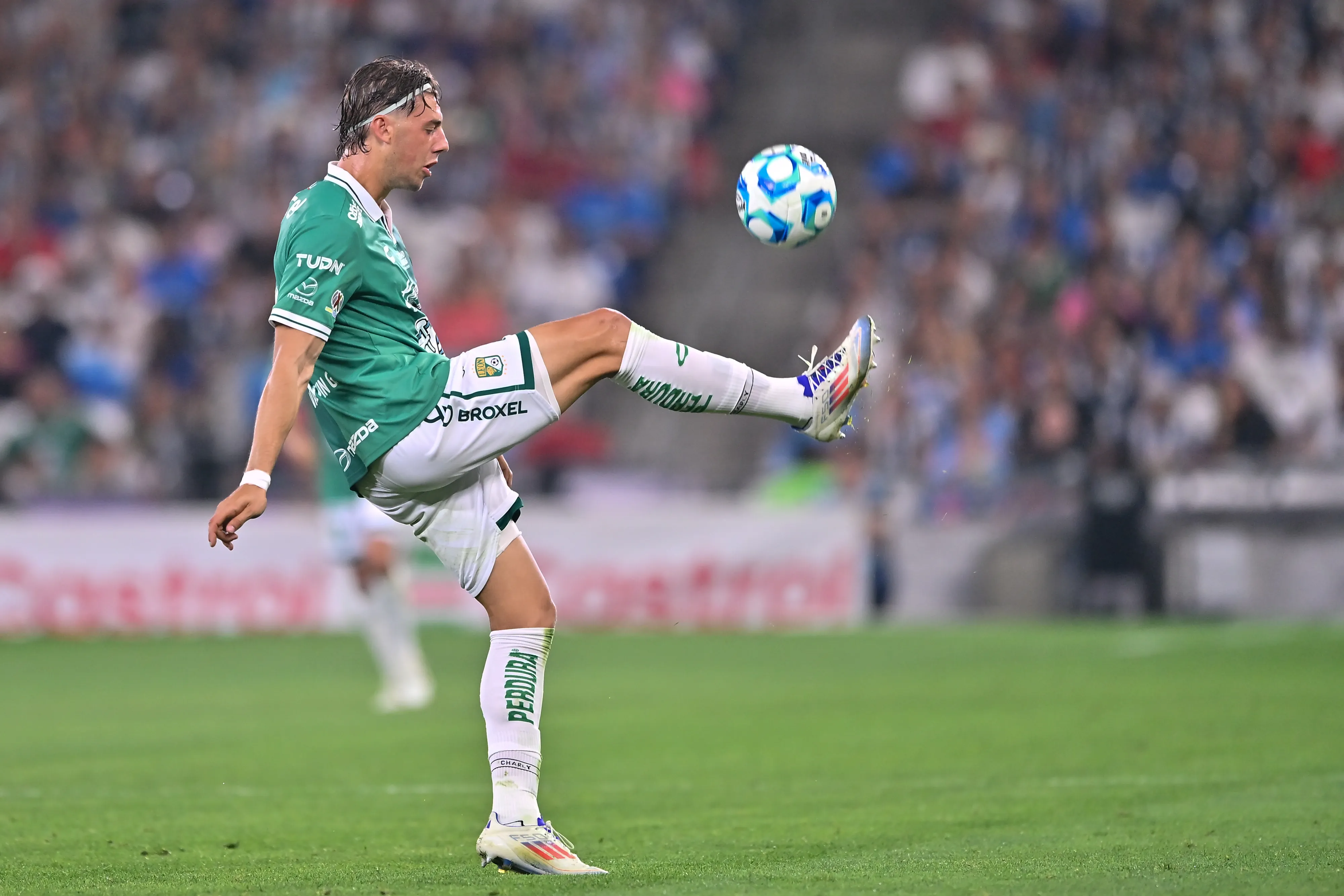 Valentín Gauthier tendría acuerdo total para ser el flamante nuevo refuerzo de Universidad de Chile. | Foto: Getty Images.