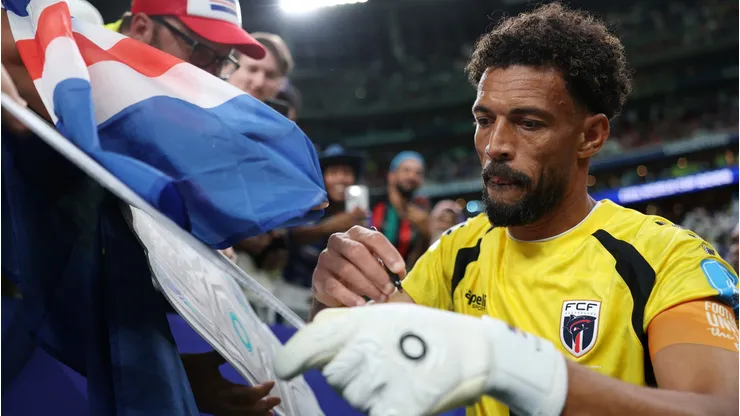 Vozinha se hizo famoso en el Mundial y creó su propio sitio web