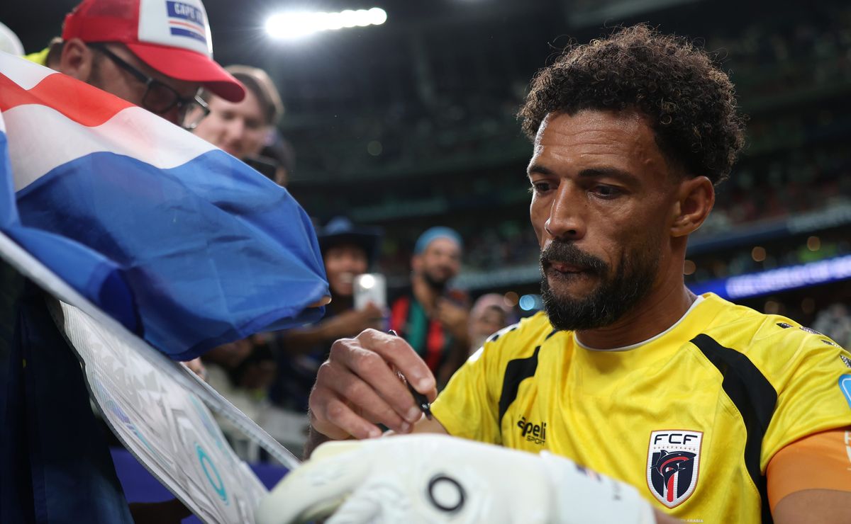 Óscar Wirth se enfurece por el posible fichaje de Vozinha en Colo Colo: “Penoso”