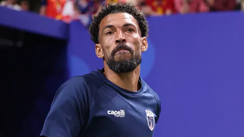 Vozinha tiene una oferta de Colo Colo.