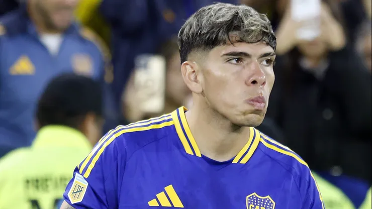Carlos Palacios se reestrenó en Boca y se nota que su nuevo entrenador le tiene cariño.