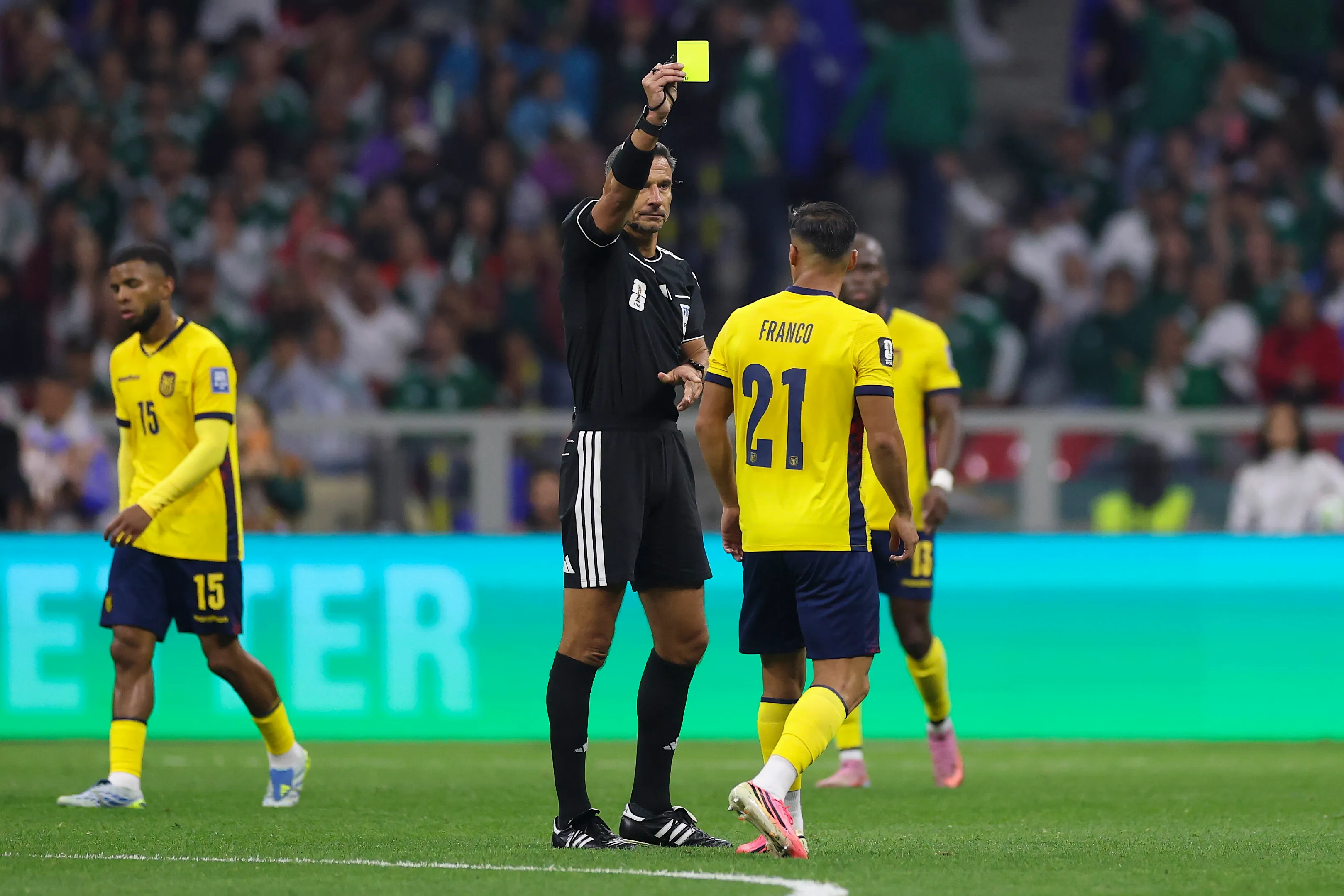 Vincic dirigió el duelo entre México y Ecuador en 16avos de final del Mundial 2026 | Getty Images