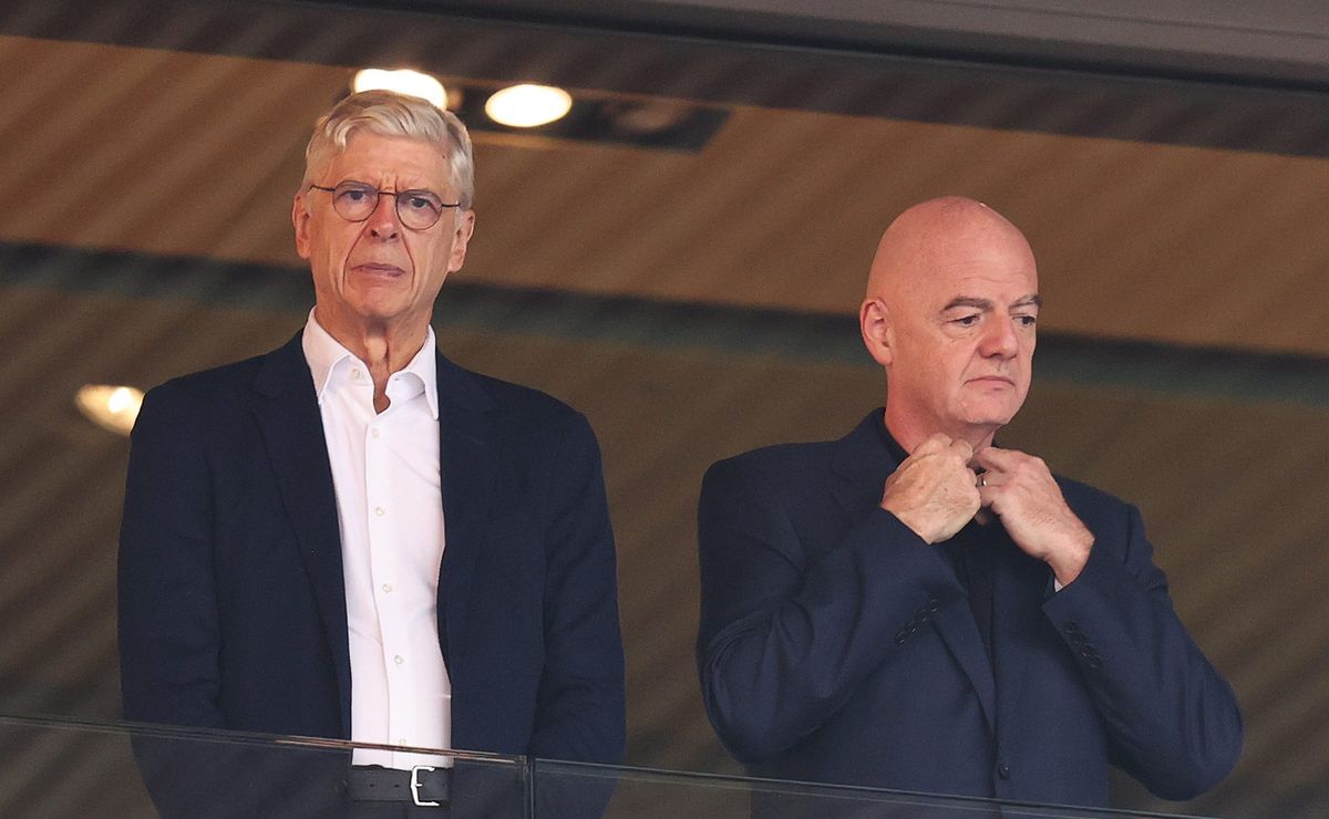 “No cambiaron resultados”: Arsène Wenger defiende a la polémica pausa de hidratación