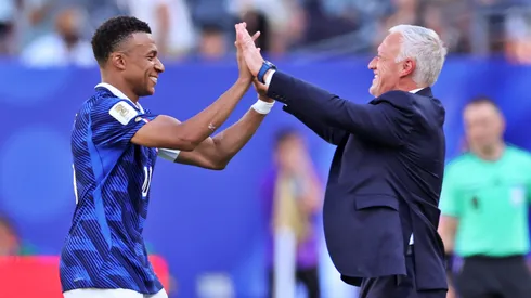 Mbappée le dedicó una sentida despedida a Deschamps.
