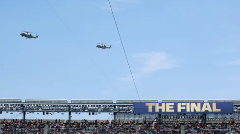 En helicóptero llegó el presidente Donald Trump.