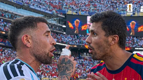 Nicolás Otamendi fue uno que mostró rabia tras perder ante los españoles.