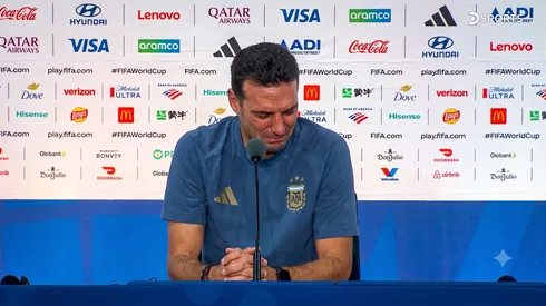 El momento del llanto de Scaloni al frente de Argentina.
