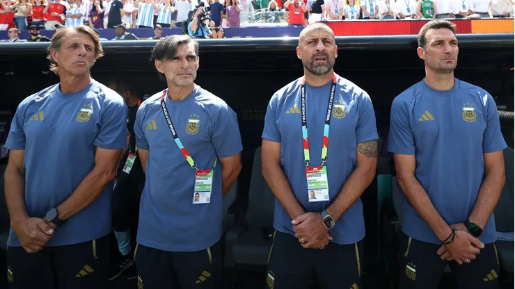 Roberto Ayala tuvo una vergonzosa acción con Dani Olmo.