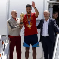 España ya está en casa: así fue la llegada de los campeones del mundo