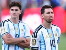 Popular periodista español se acuerda de Chile tras fracaso de Argentina