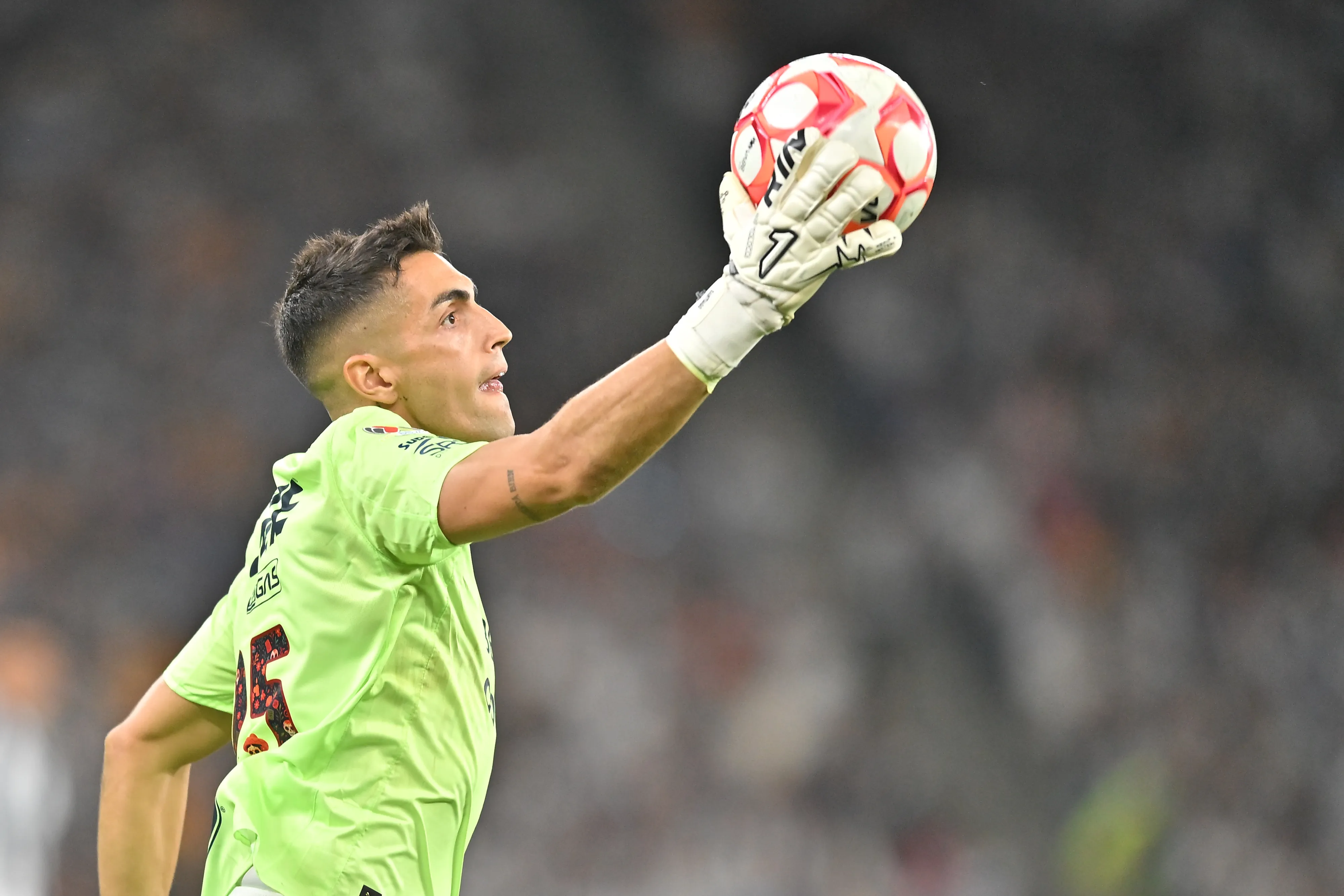 Santiago Mele es el elegido para el arco de Colo Colo | Getty Images