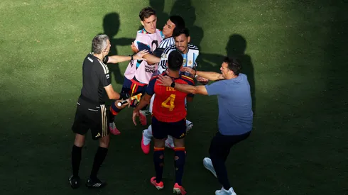 Argentina no supo perder ante España.