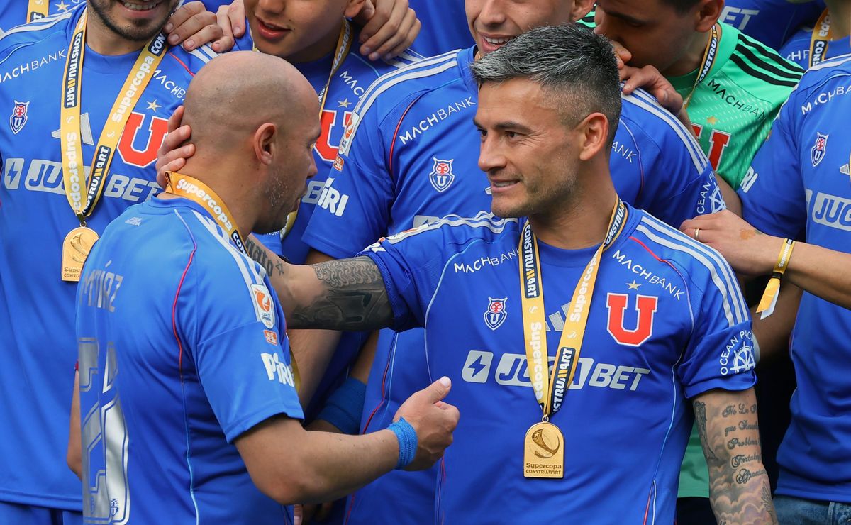 U. de Chile llegará al centenario sin uno de sus ídolos: evalúa el retiro del fútbol