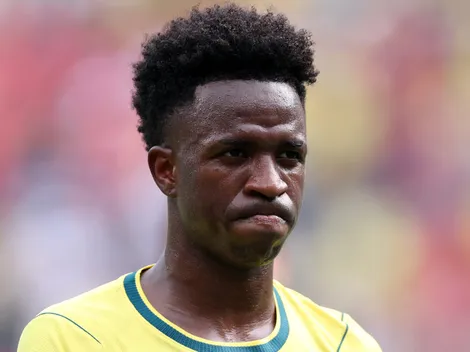 Vinícius sorprende a todos: luce irreconocible tras procedimiento estético