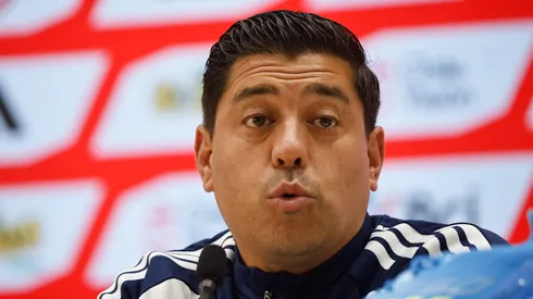 ¿Un tripulante menos en el barco de la Selección Chilena?