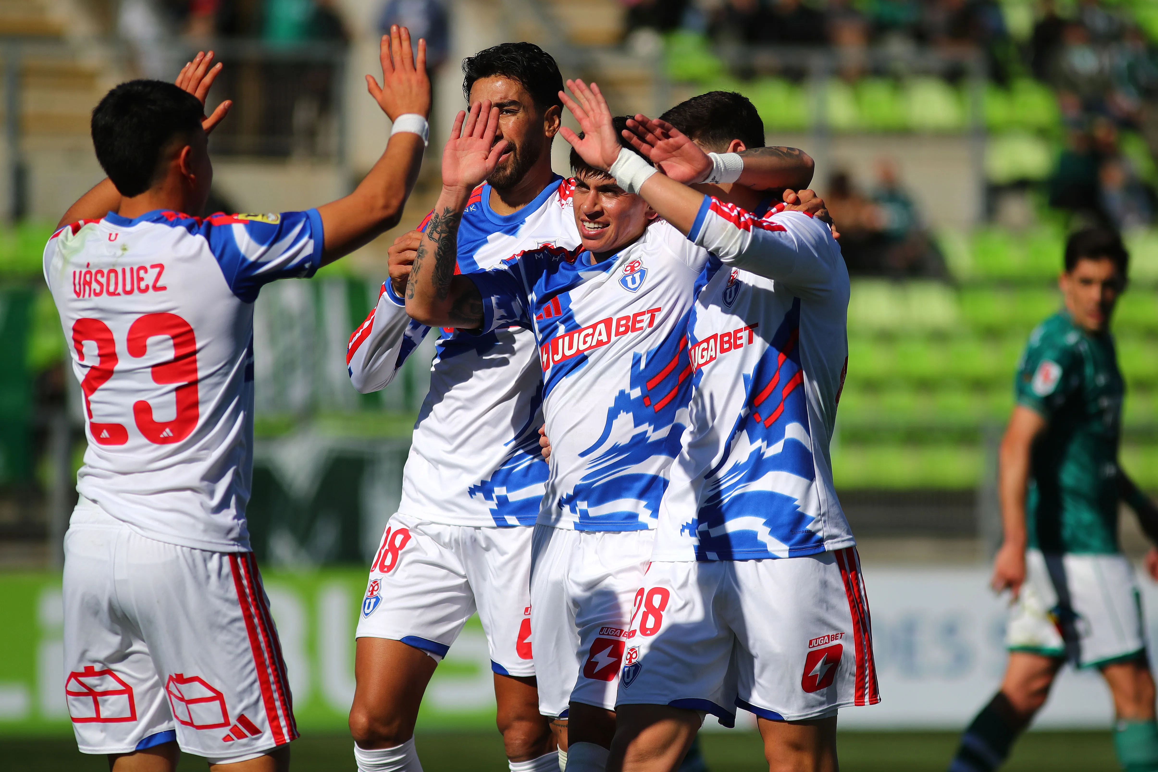 La U también mira el título de la Copa Chile. Foto: Manuel Lema/Photosport