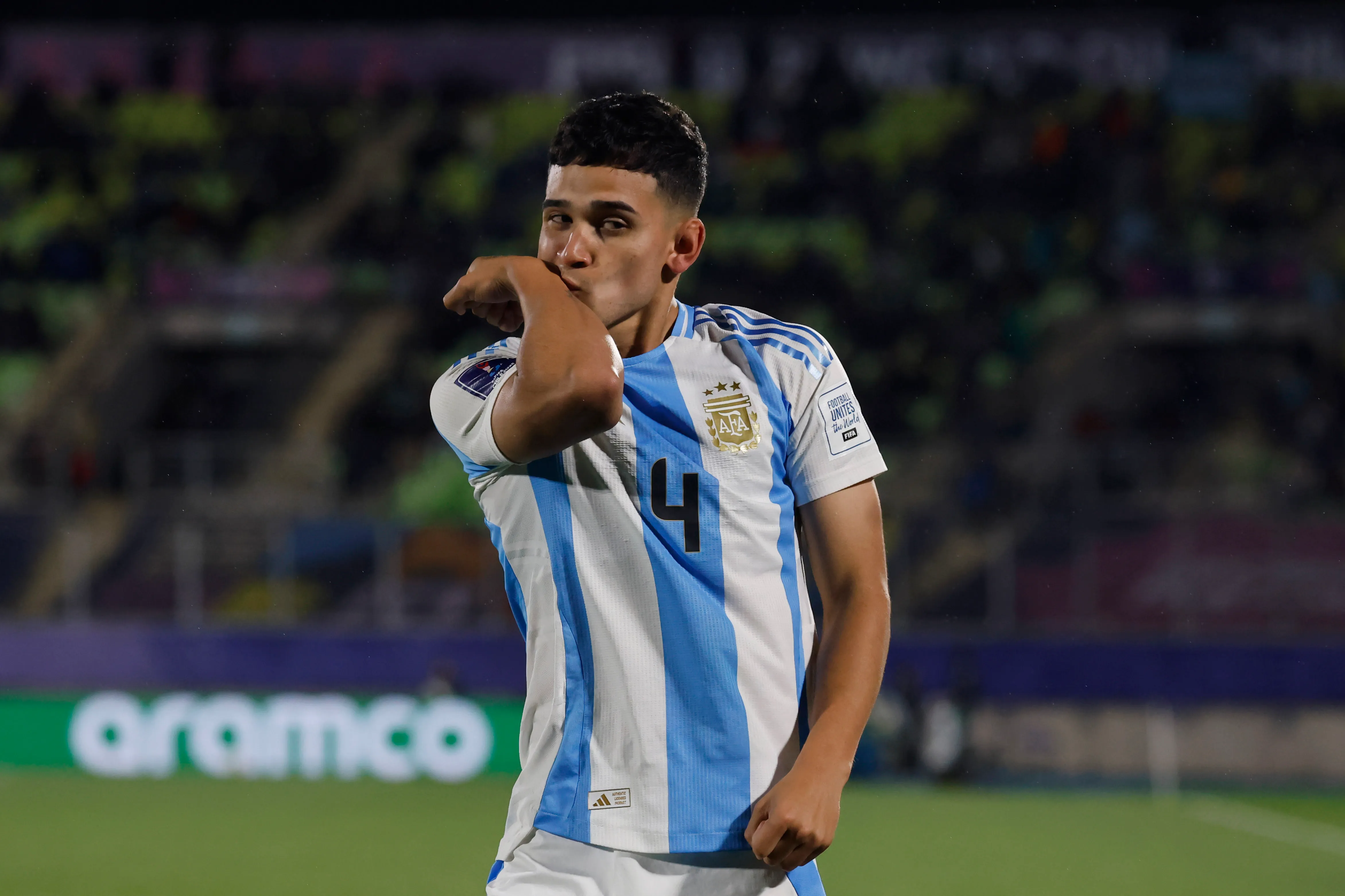 Dylan Gorosito festeja un gol que le convirtió a Italia en Valparaíso. (Sebastian Cisternas/Photosport).
