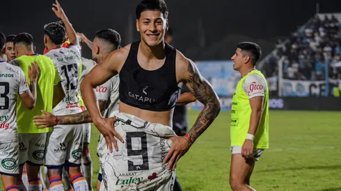 Este trasandino de 26 años llegará a los Papayeros cedido por Deportivo Armenio.