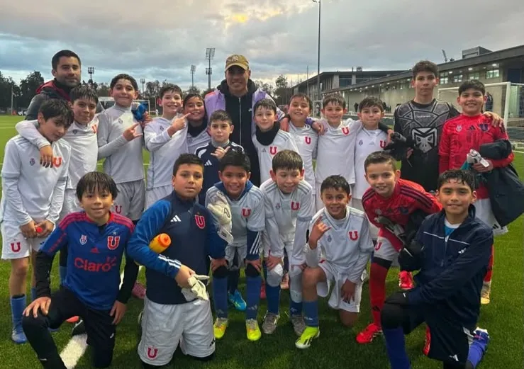 Benjamín jugó con los cadetes de la U en el CDA.