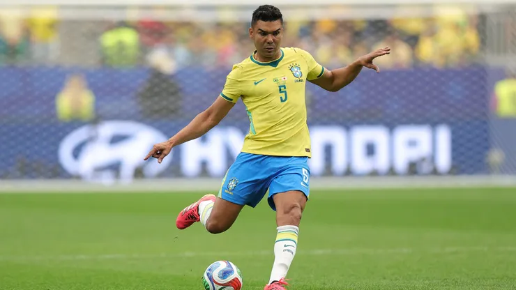 Casemiro le da un giro a su carrera.