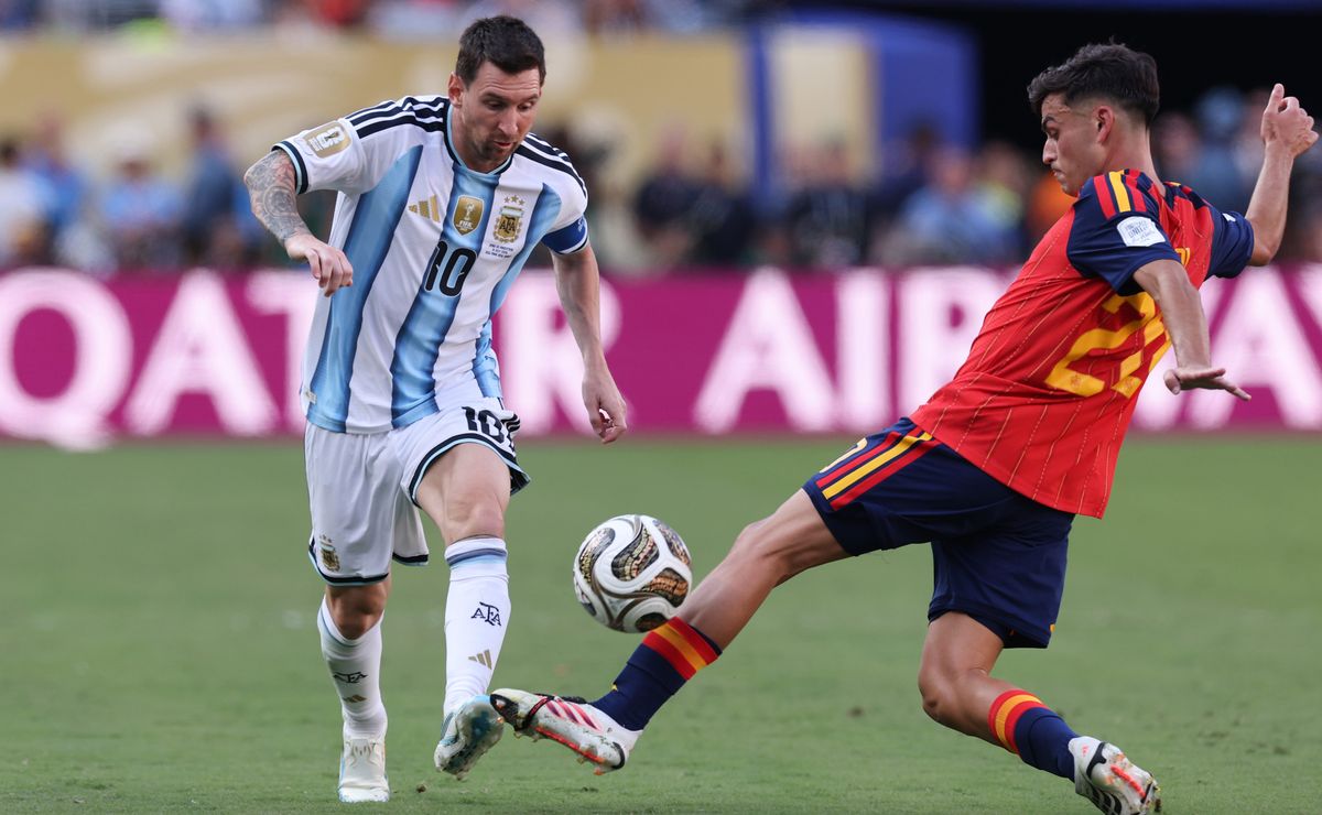 Más de 70 mil firmas: Argentinos inician campaña para repetir final del Mundial y con nuevo árbitro