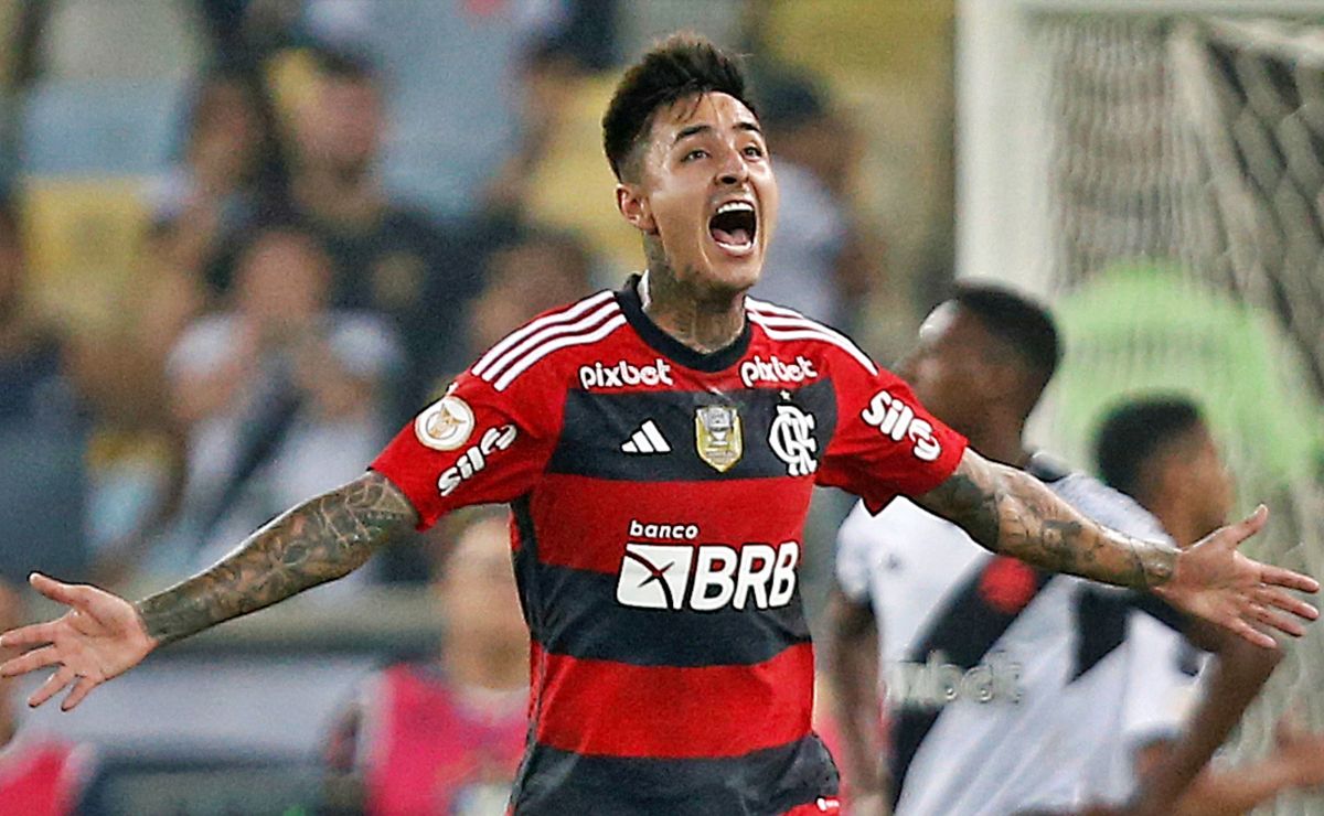 Mercado de fichajes: El DT que quiere llevar a Erick Pulgar de vuelta a Europa