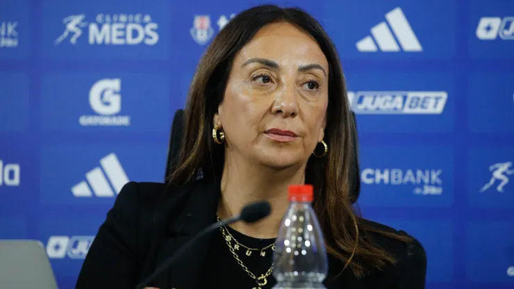 Cecilia Pérez se cuadra con Michael Clark antes de la formalización.