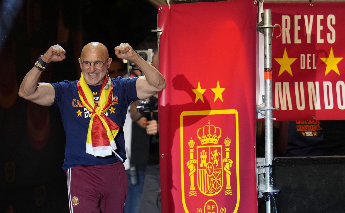 Luis de la Fuente alza la voz tras la fea pelea con los argentinos en la final: “Escenas desagradables”