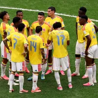 Mientras Chile sigue sin entrenador, Colombia confirma a su DT