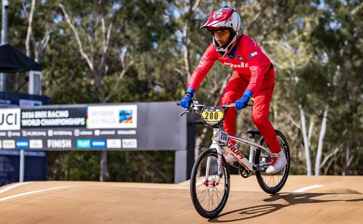 Joven deportista chileno compite en Australia en el BMX Race Joven deportista chileno compite en Australia en el BMX Race