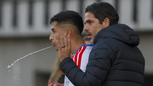 ¿Termina el castigo? Refuerzo azul dice que en los entrenamientos le gustó como juega Assadi.