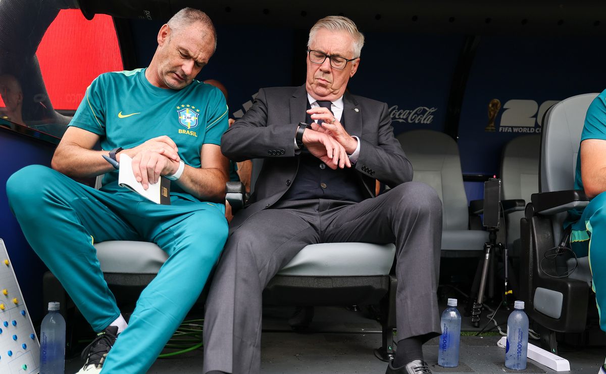 Italia tiene otro menos y la lista corre: Carlo Ancelotti tampoco asumirá la banca de la Azzurra