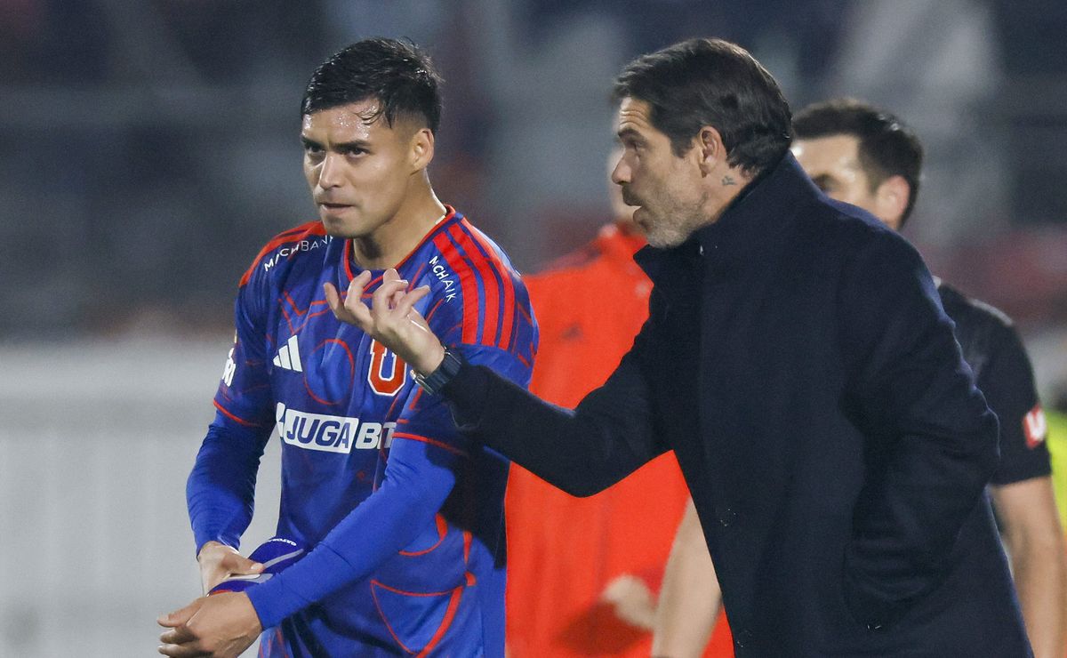 A Gago le preguntan por extraños negocios de U de Chile con Huachipato: “Si supiera lo diría”