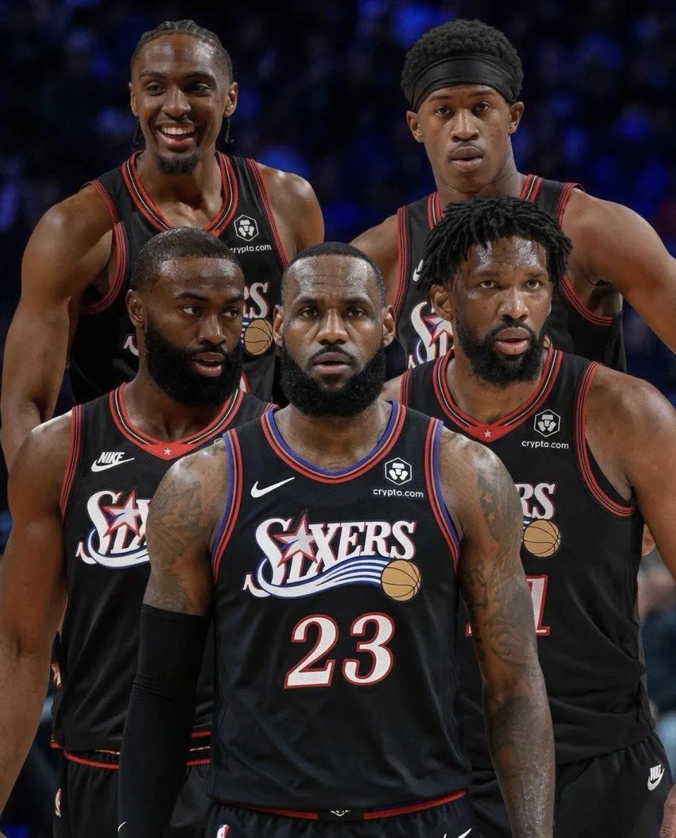 El quinteto que planea los Sixers con Lebron James