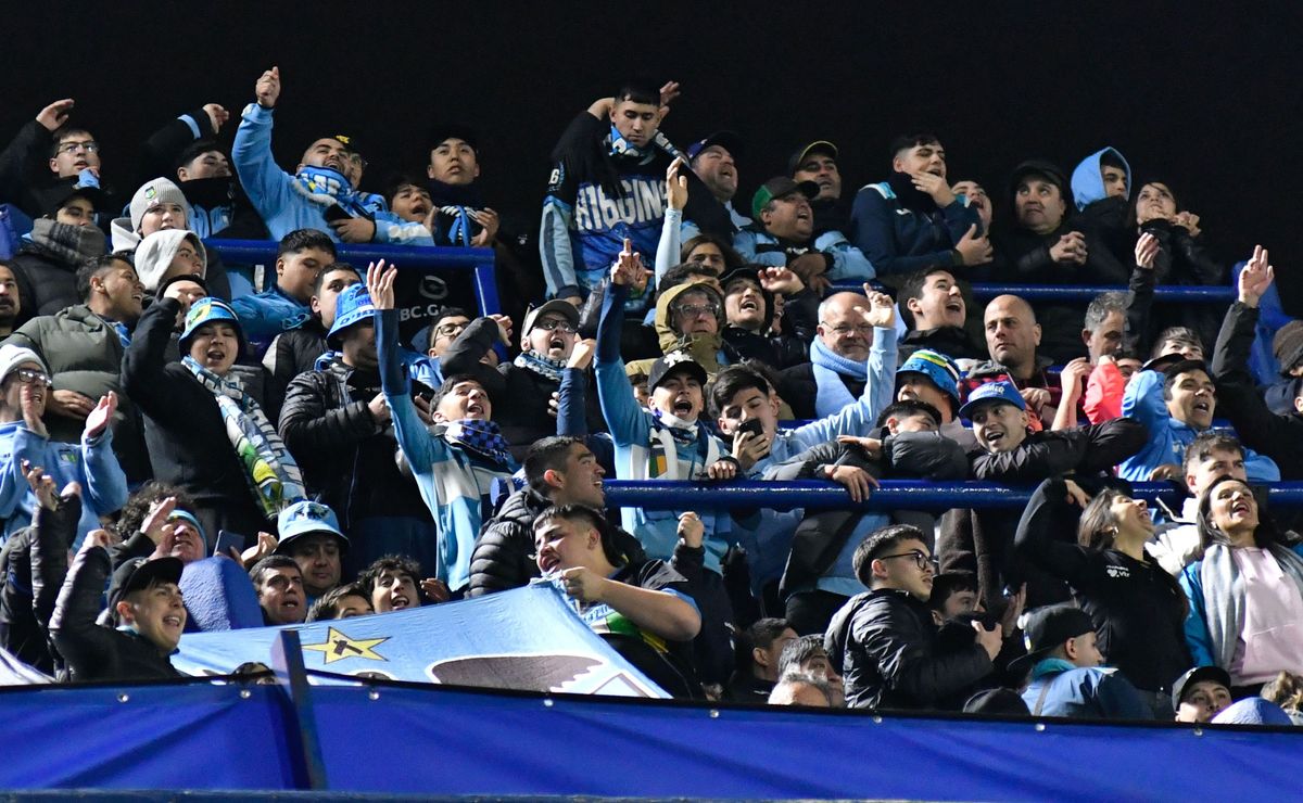 En la galería: ex seleccionado nacional fue a La Bombonera a apoyar a O’Higgins vs Boca