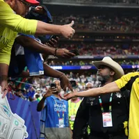 Aníbal Mosa confirma el fichaje de Vozinha en Colo Colo