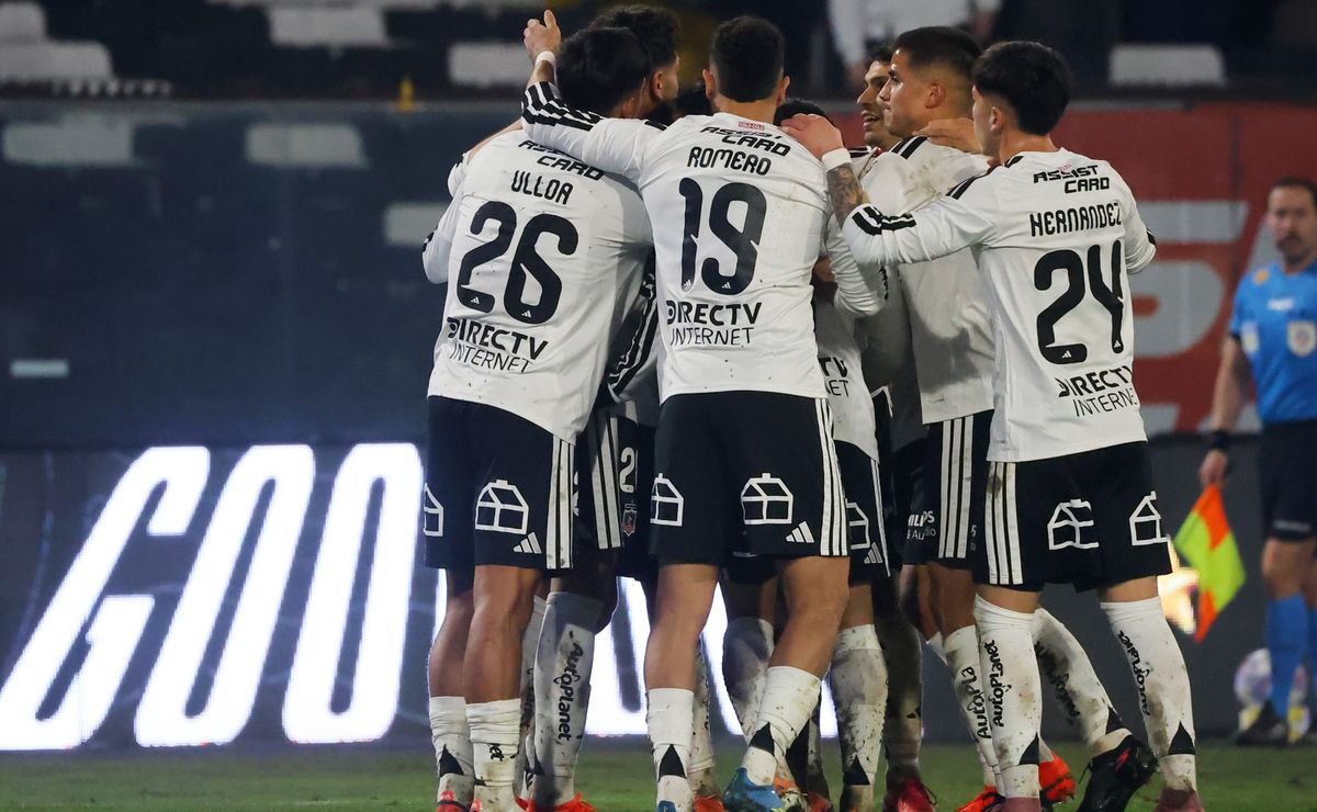 Tabla: Colo Colo se enreda solo ante Limache, pero respira y se aleja en la cima de la Liga de Primera