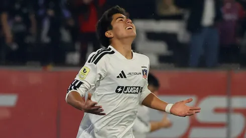 Así festejó Raipán el gol que liquidó el triunfo albo ante Deportes Limache.