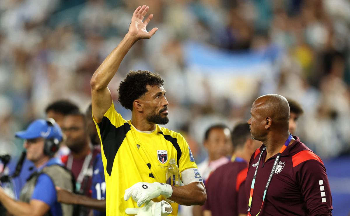 Marcelo Ramírez entrega la receta para que juegue Vozinha en Colo Colo: “Te obliga a estar atento”