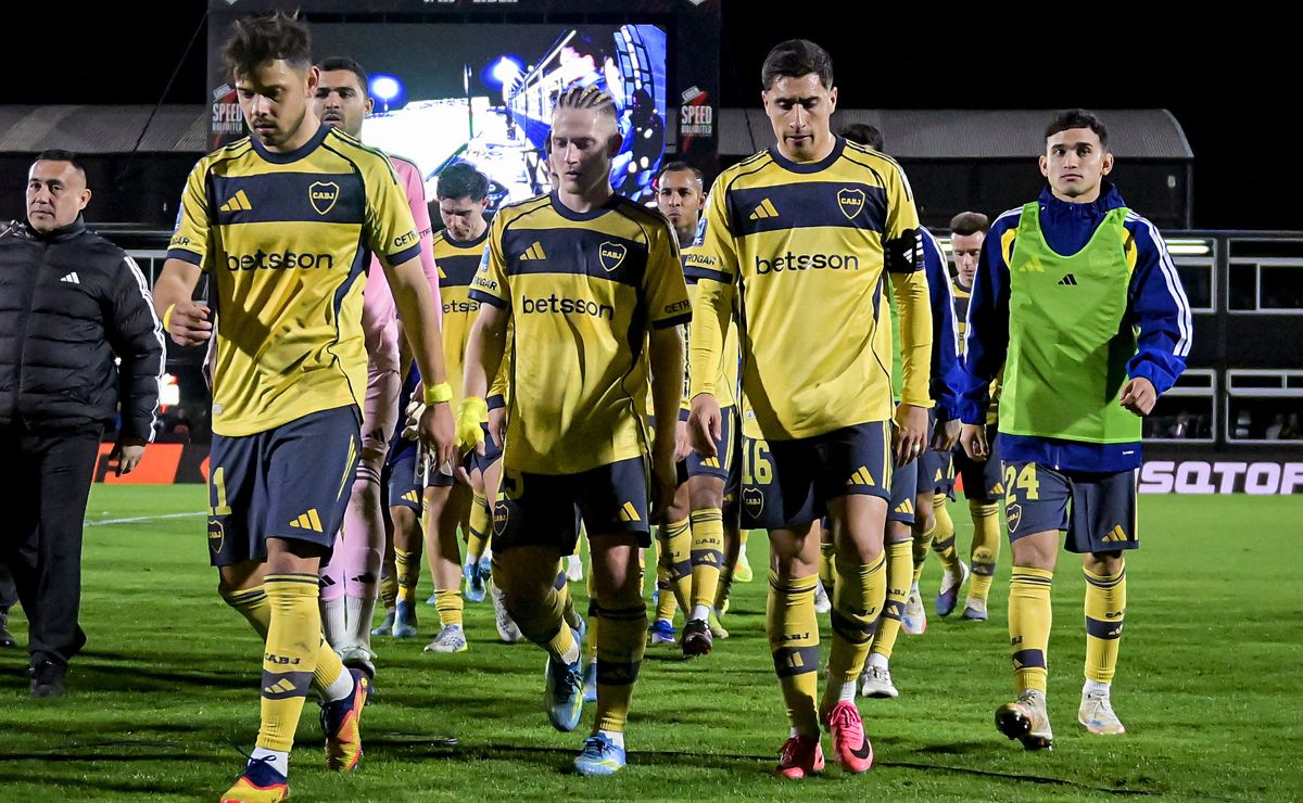 Álvaro Montero sale con dolor de la paliza que Boca sufrió vs Riestra y peligra ante O’Higgins