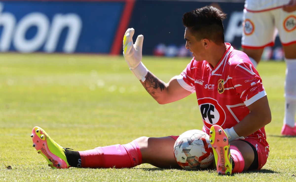 “Se arriesga mucho”: Grave lesión abre nuevo dilema en Rangers en la Primera B