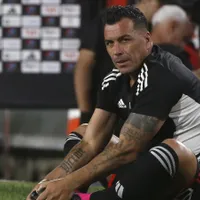 Paredes le hace la cruz a Vozinha en Colo Colo: "Es para la galería"